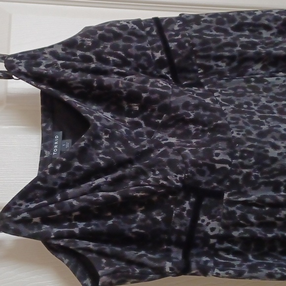 Torrid Dark Gray Leopard Mesh Midi Dress ** SZ 1 - Picture 7 of 9